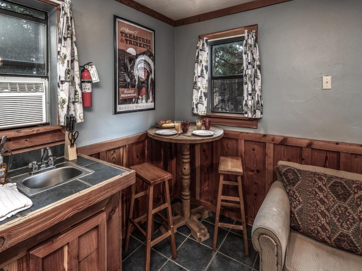 Windchaser, 1 Bedroom, Wood Burning Stove, Midtown, Sleeps 3 Ruidoso Εξωτερικό φωτογραφία